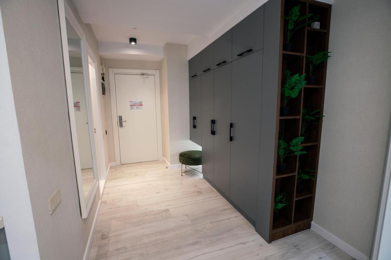 Gq Apartments On First Line Batumi Exterior foto